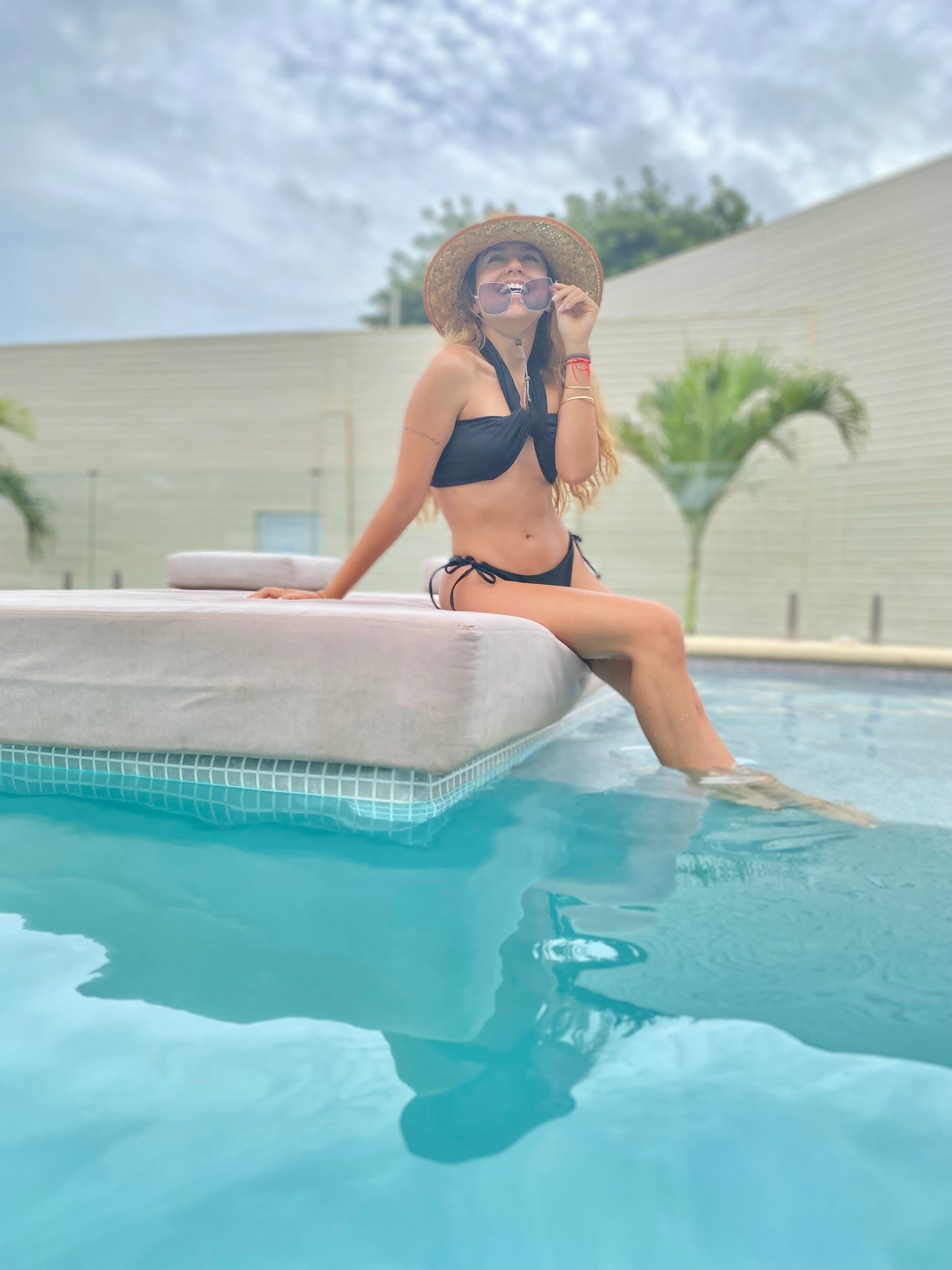 TOP LUCY